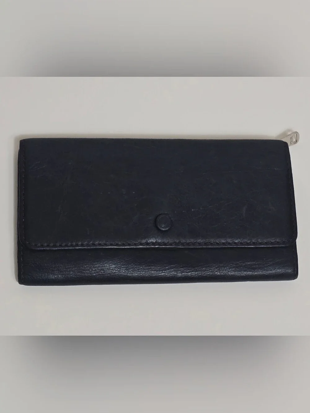 Fossil Women's Black Leather Zip Wallet